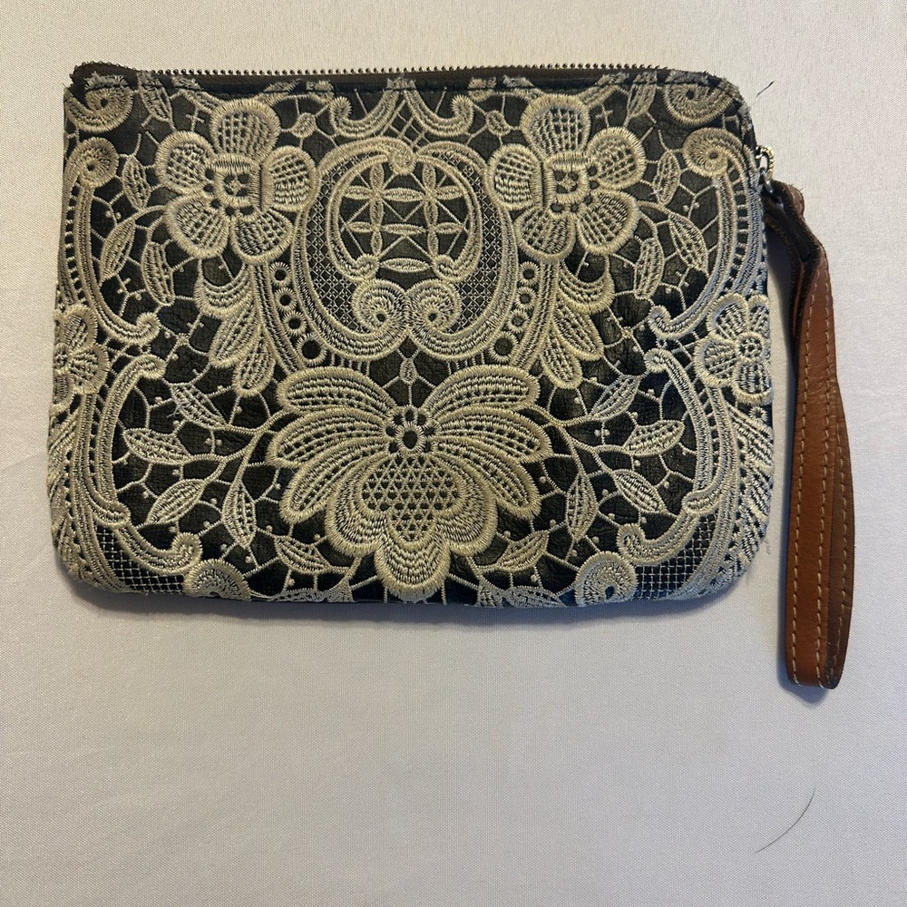 Elegant Blue  and Cream Lace Clutch